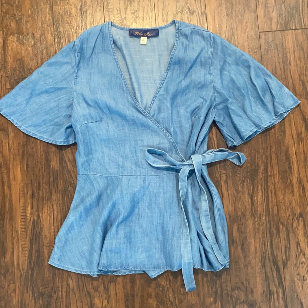Jean wrap top